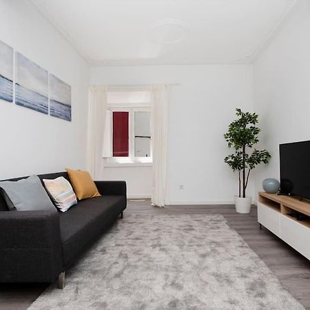 Santa Marta Cozy Apt W/ Ac Lizbona Zewnętrze zdjęcie