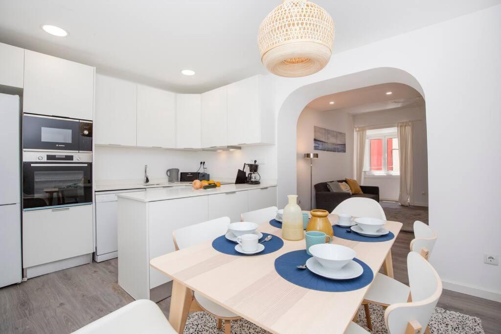 Santa Marta Cozy Apt W/ Ac Lizbona Zewnętrze zdjęcie